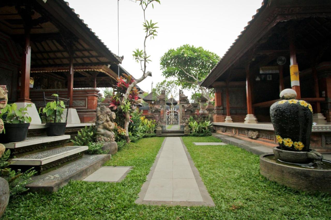 Awan Bali House Wisma tamu 3*